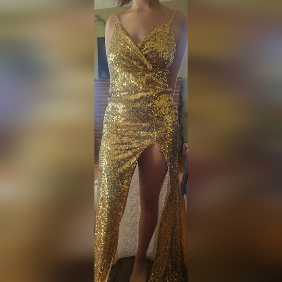 Dresses & Skirts - Prom Dress